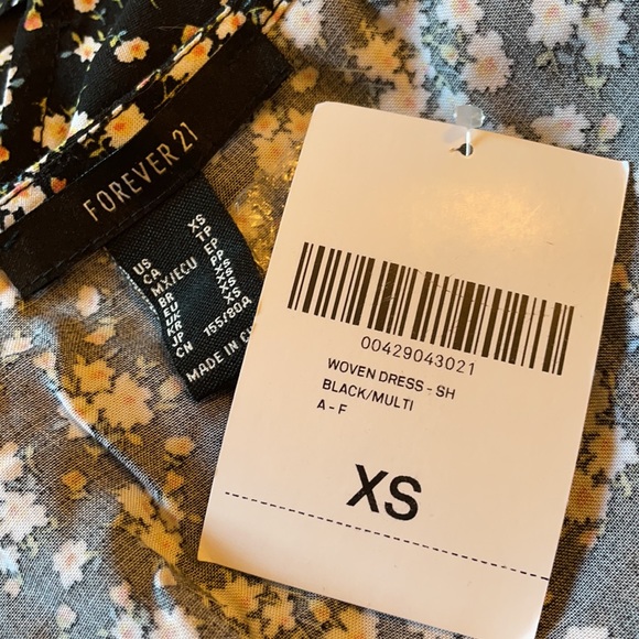 Floral Print Button-up Mini Dress - Picture 2 of 3